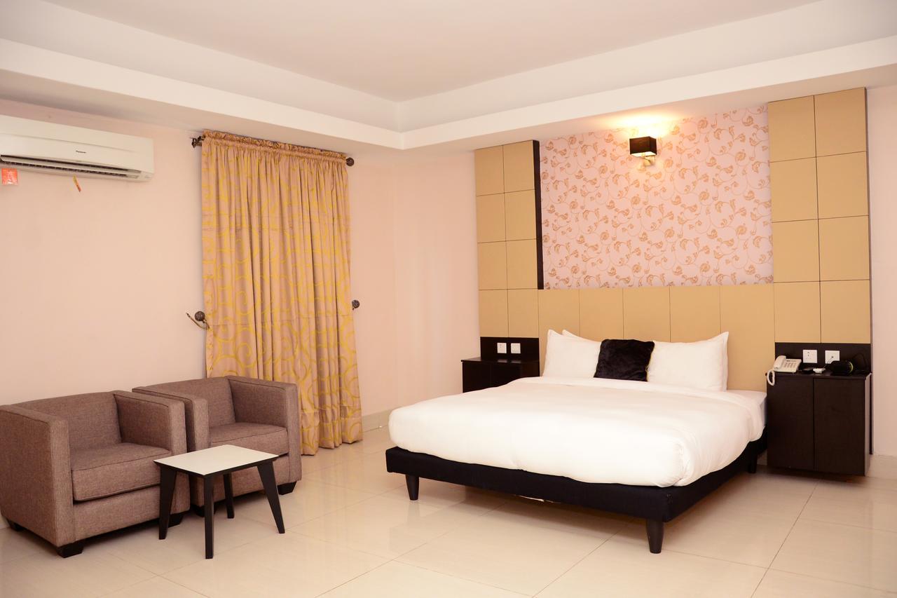 Bwc Hotel Lagos Exterior photo